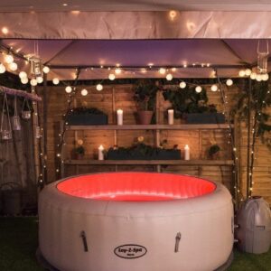 Hot Tub - supersize (6 seat)